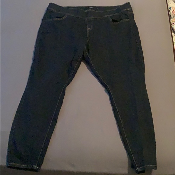 Torrid blue jeans - Picture 1 of 1